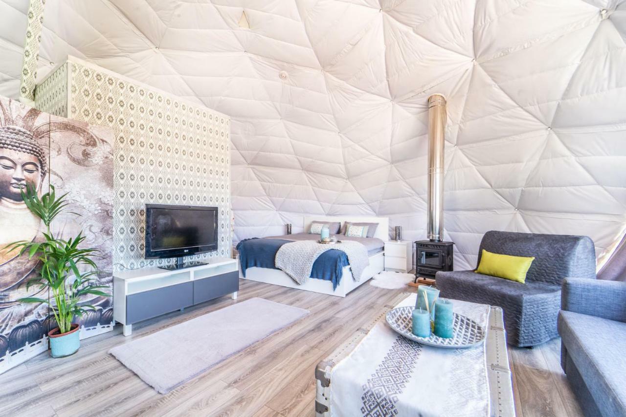 Luxury Dome Retreat Dudar